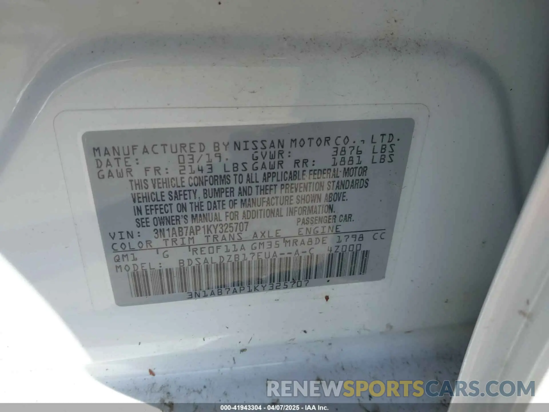 9 Photograph of a damaged car 3N1AB7AP1KY325707 NISSAN SENTRA 2019