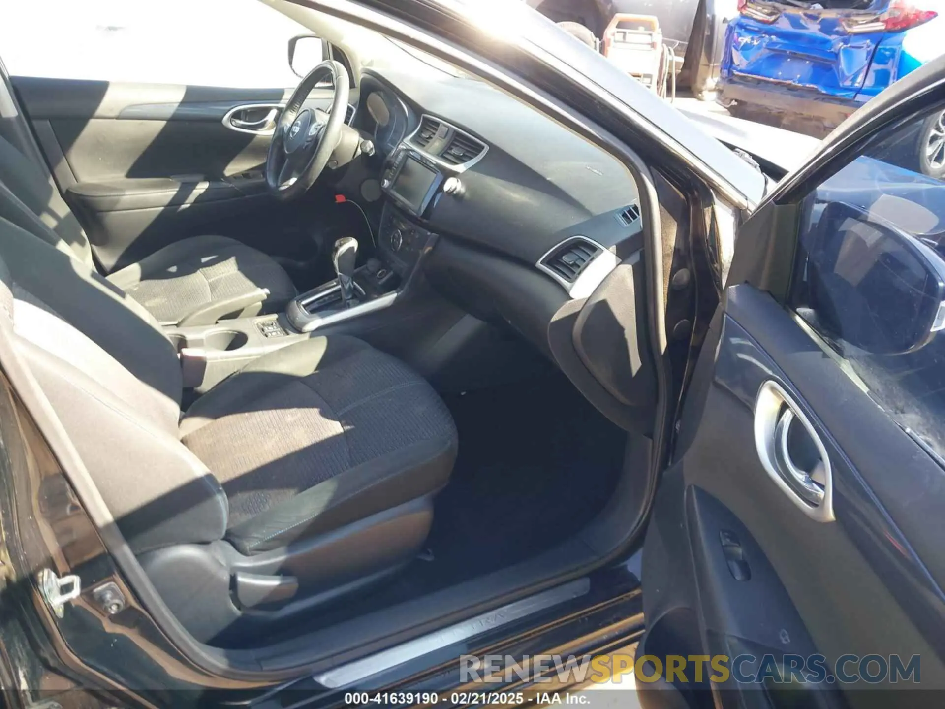 5 Photograph of a damaged car 3N1AB7AP1KY334794 NISSAN SENTRA 2019