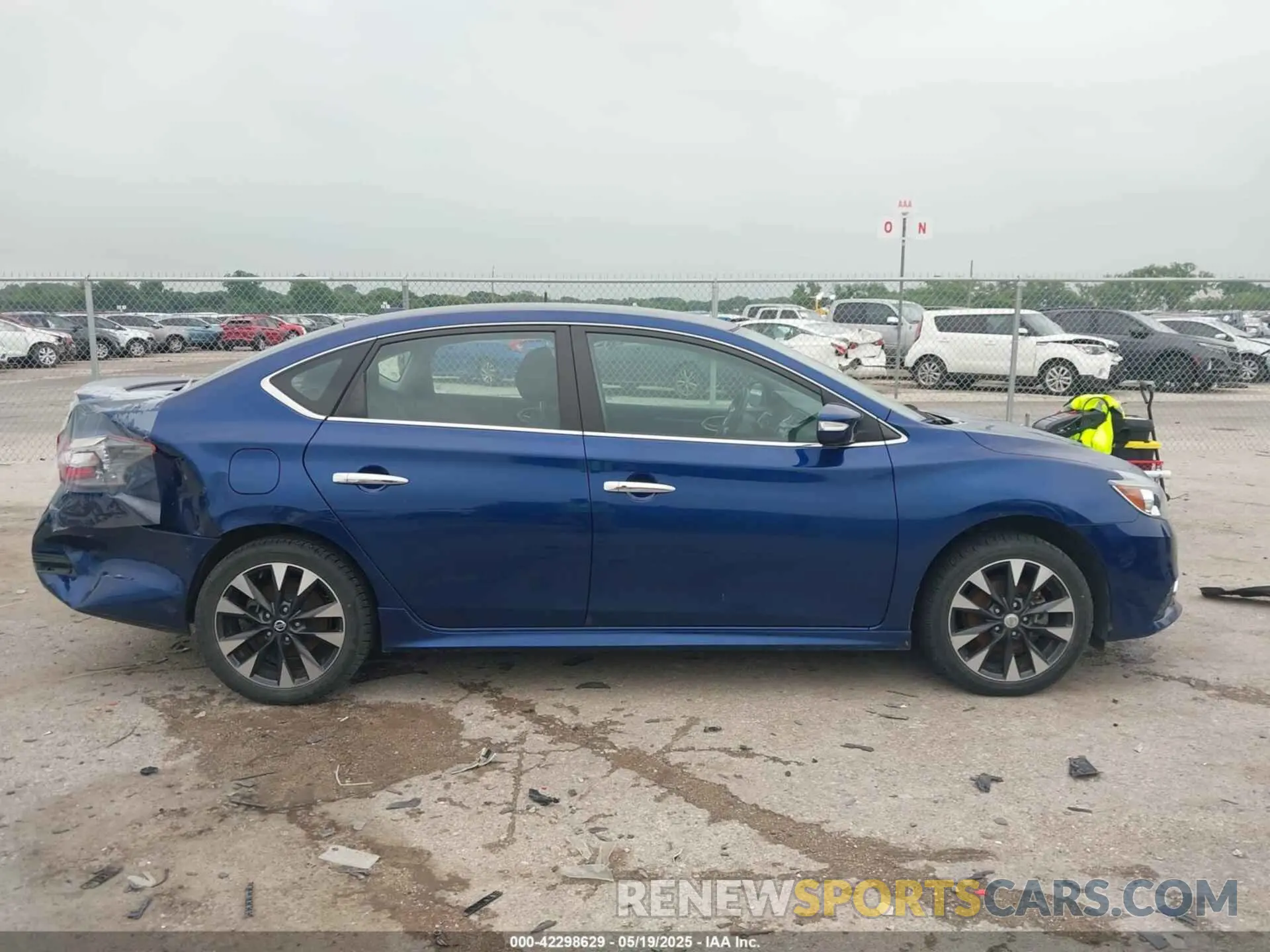 13 Photograph of a damaged car 3N1AB7AP1KY350249 NISSAN SENTRA 2019