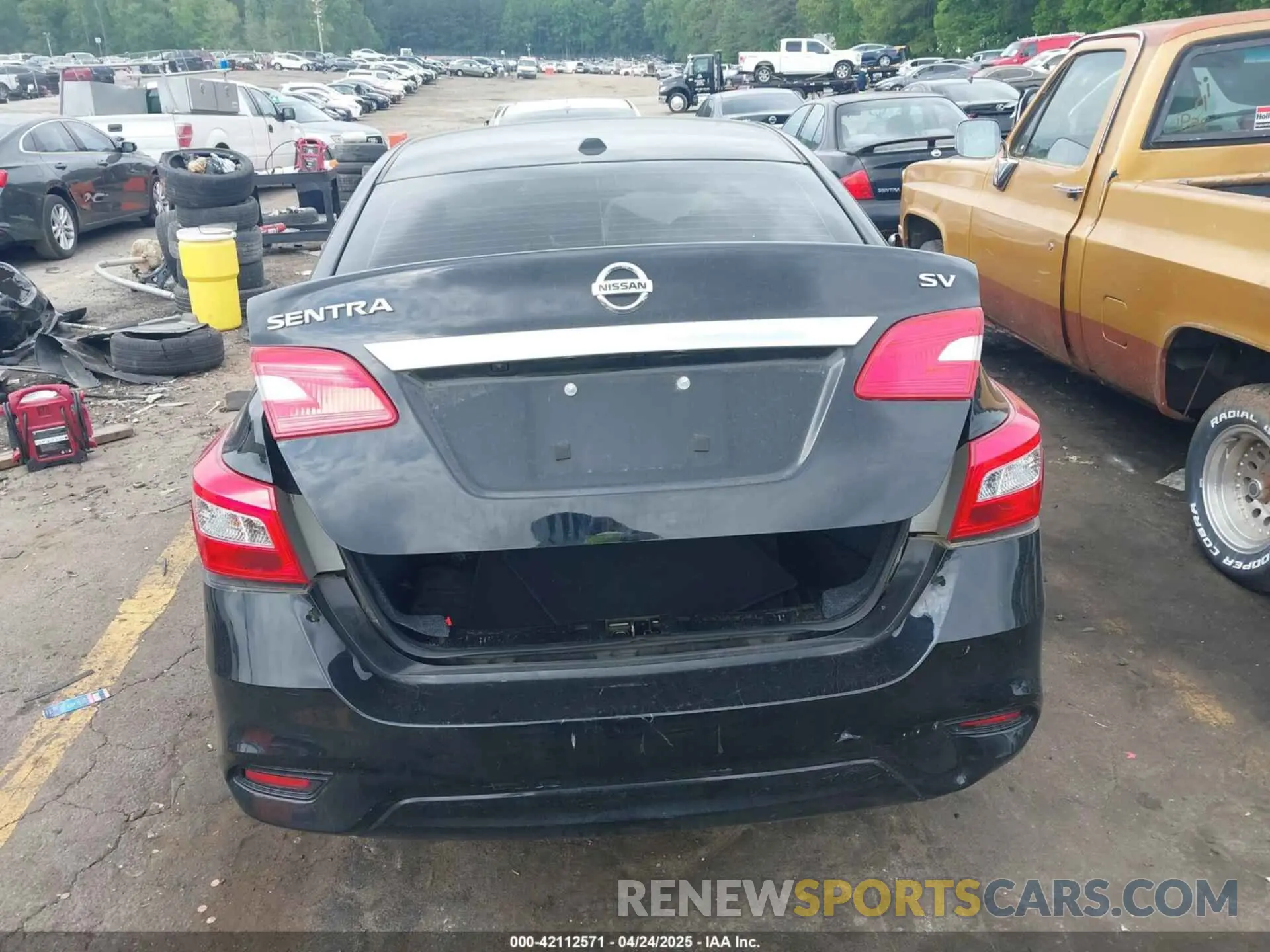 16 Photograph of a damaged car 3N1AB7AP1KY352664 NISSAN SENTRA 2019