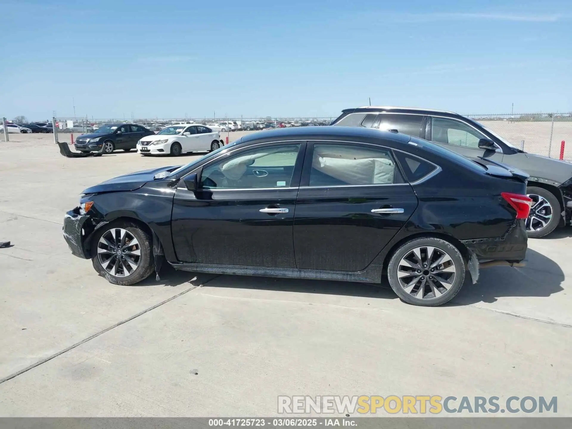 14 Photograph of a damaged car 3N1AB7AP1KY362725 NISSAN SENTRA 2019