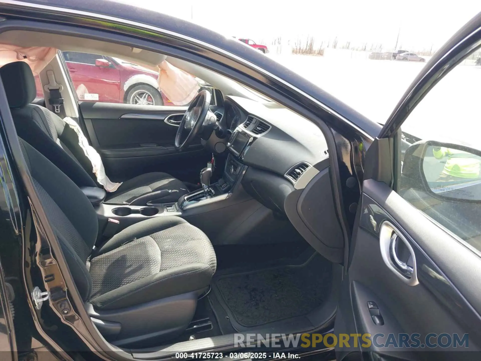 5 Photograph of a damaged car 3N1AB7AP1KY362725 NISSAN SENTRA 2019