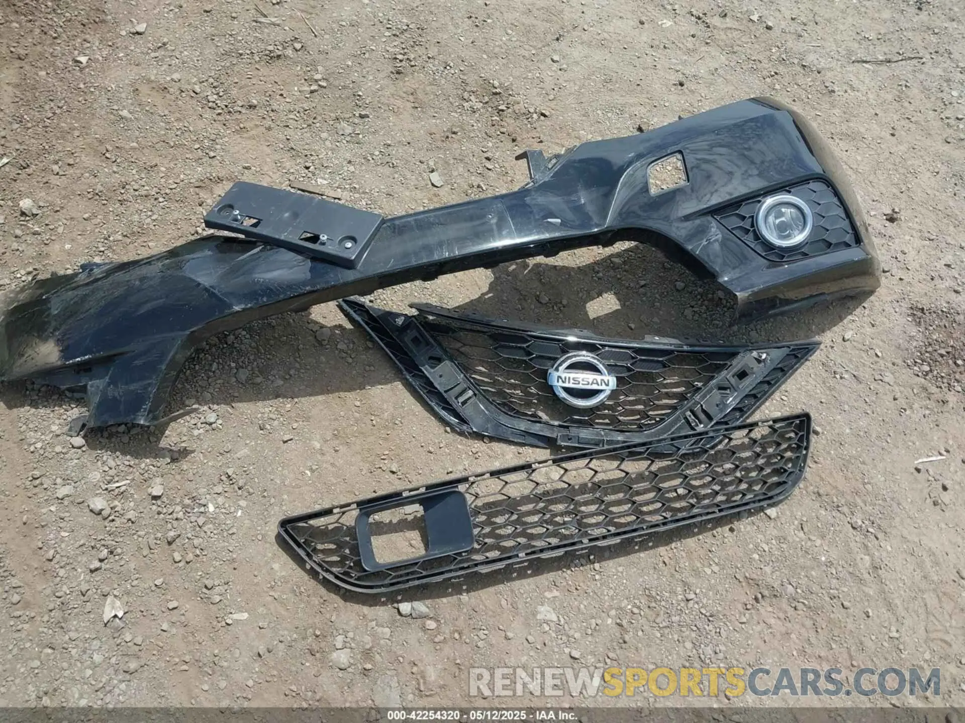 12 Photograph of a damaged car 3N1AB7AP1KY364345 NISSAN SENTRA 2019