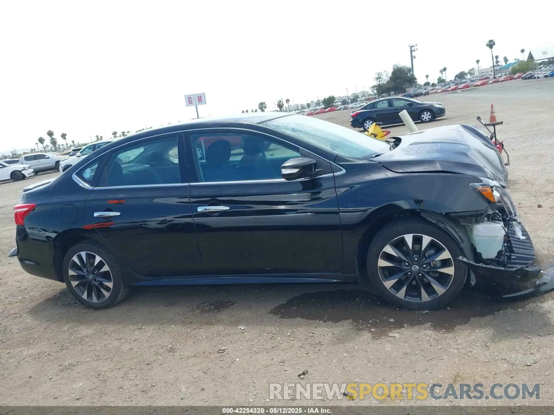 14 Photograph of a damaged car 3N1AB7AP1KY364345 NISSAN SENTRA 2019