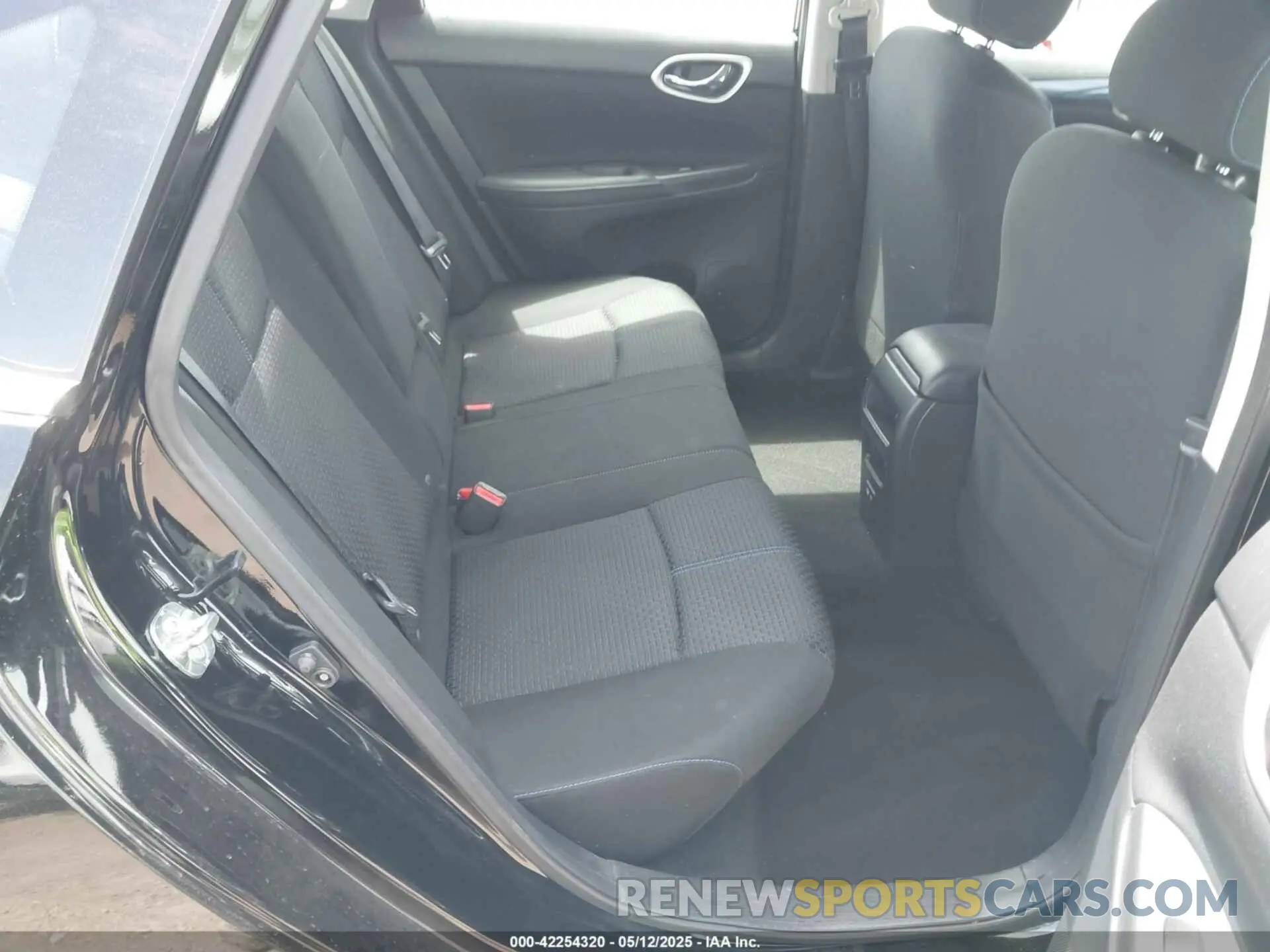 8 Photograph of a damaged car 3N1AB7AP1KY364345 NISSAN SENTRA 2019