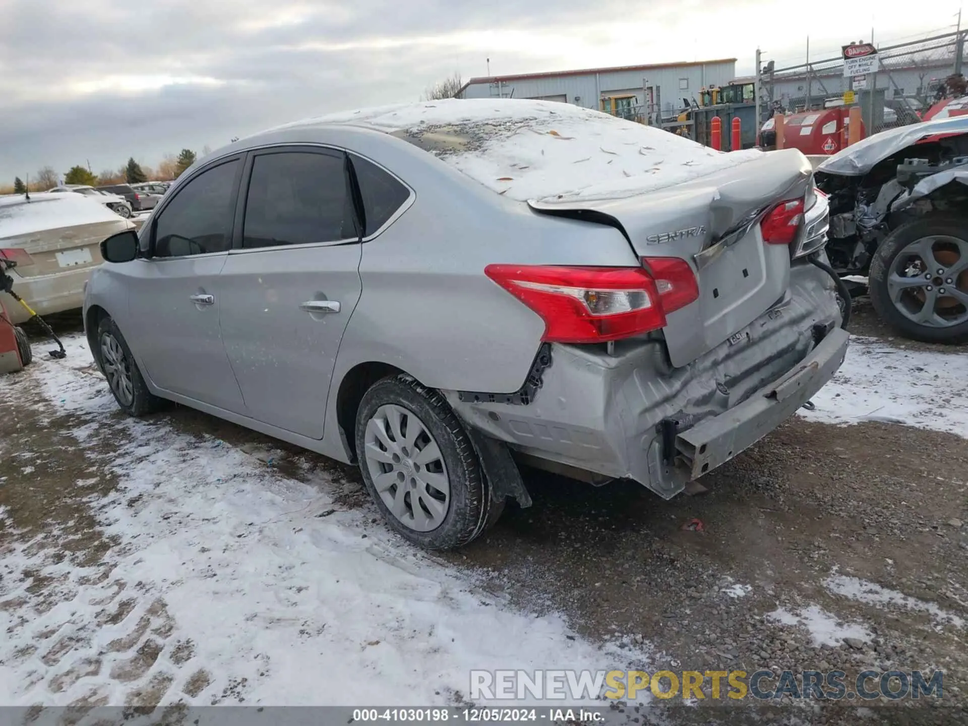 3 Photograph of a damaged car 3N1AB7AP1KY372526 NISSAN SENTRA 2019