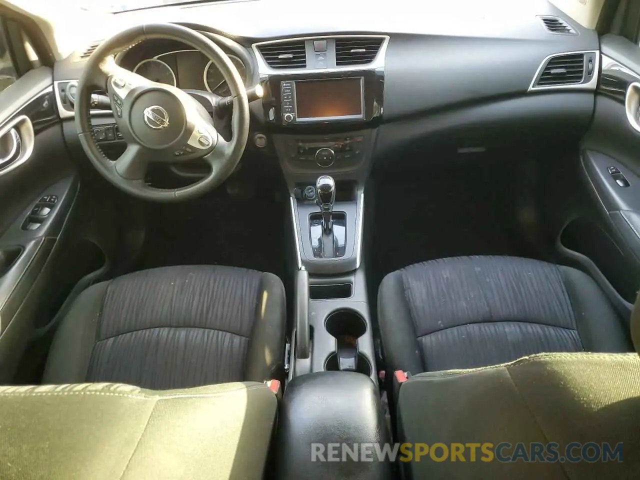 8 Photograph of a damaged car 3N1AB7AP1KY372784 NISSAN SENTRA 2019