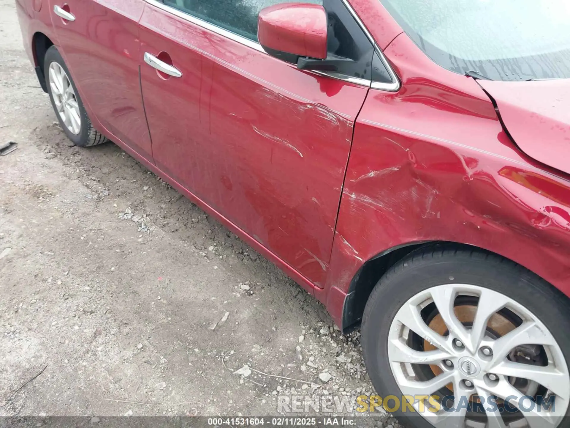 18 Photograph of a damaged car 3N1AB7AP1KY395532 NISSAN SENTRA 2019