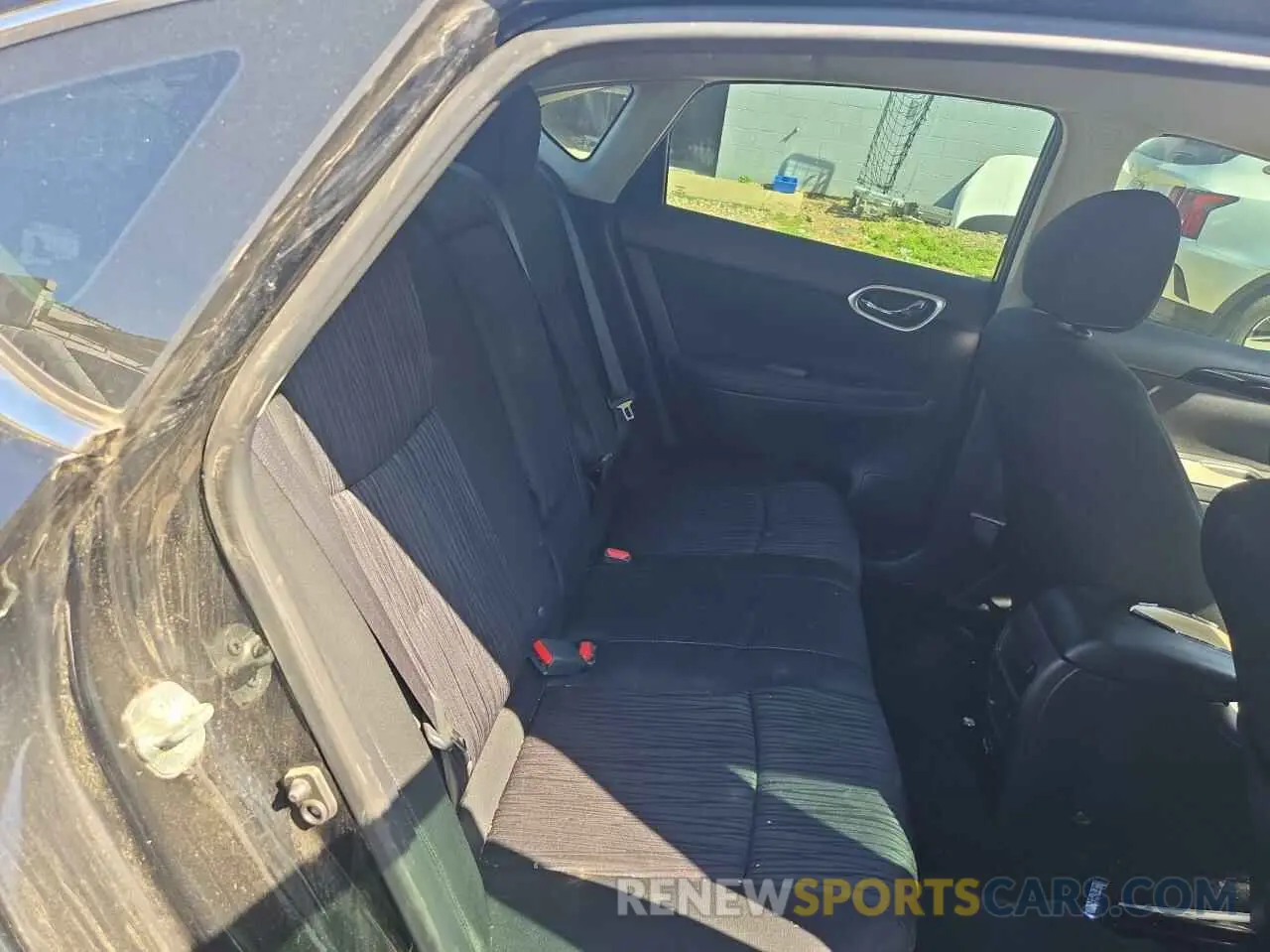 6 Photograph of a damaged car 3N1AB7AP1KY398334 NISSAN SENTRA 2019