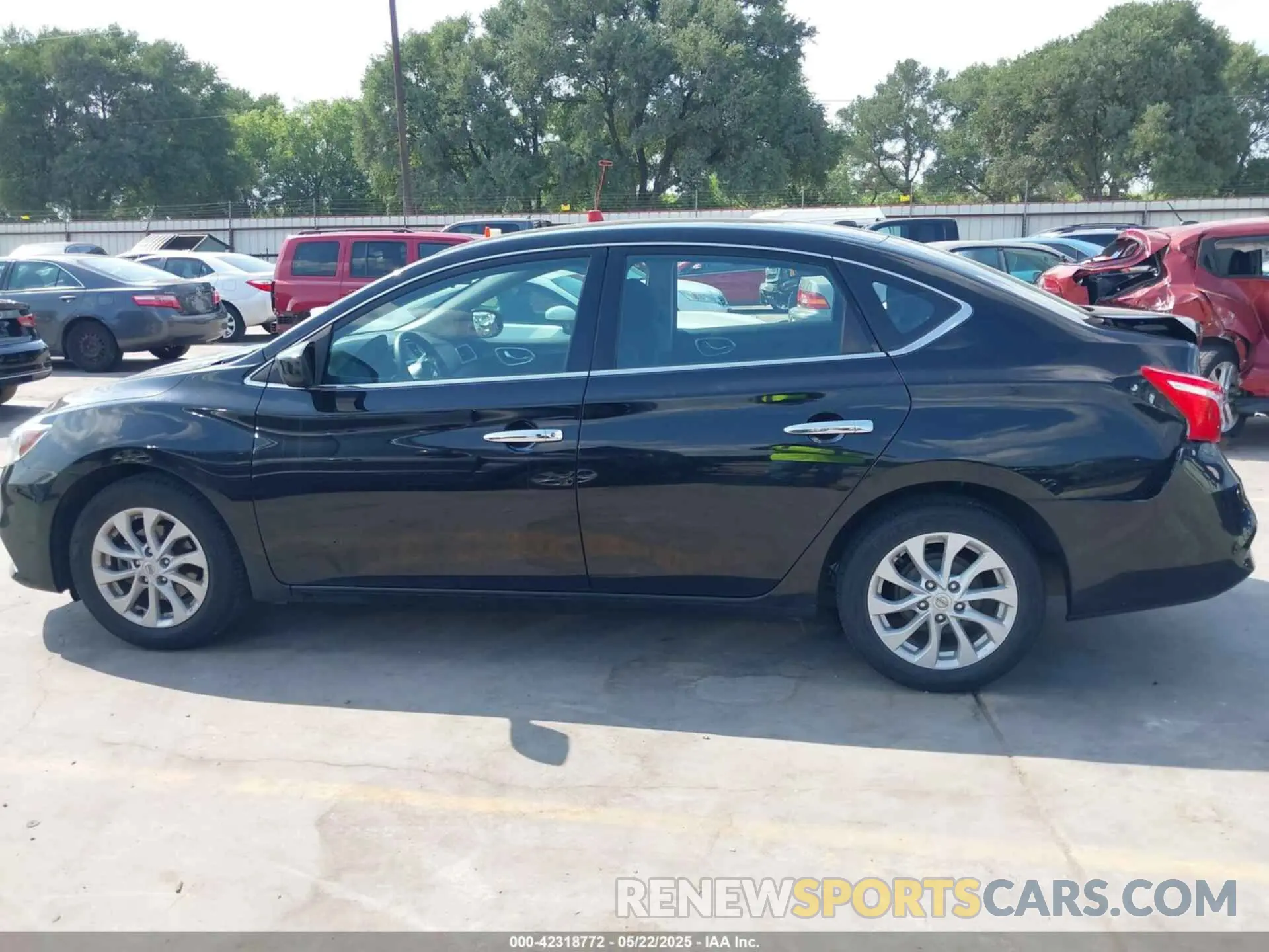 14 Photograph of a damaged car 3N1AB7AP1KY415763 NISSAN SENTRA 2019