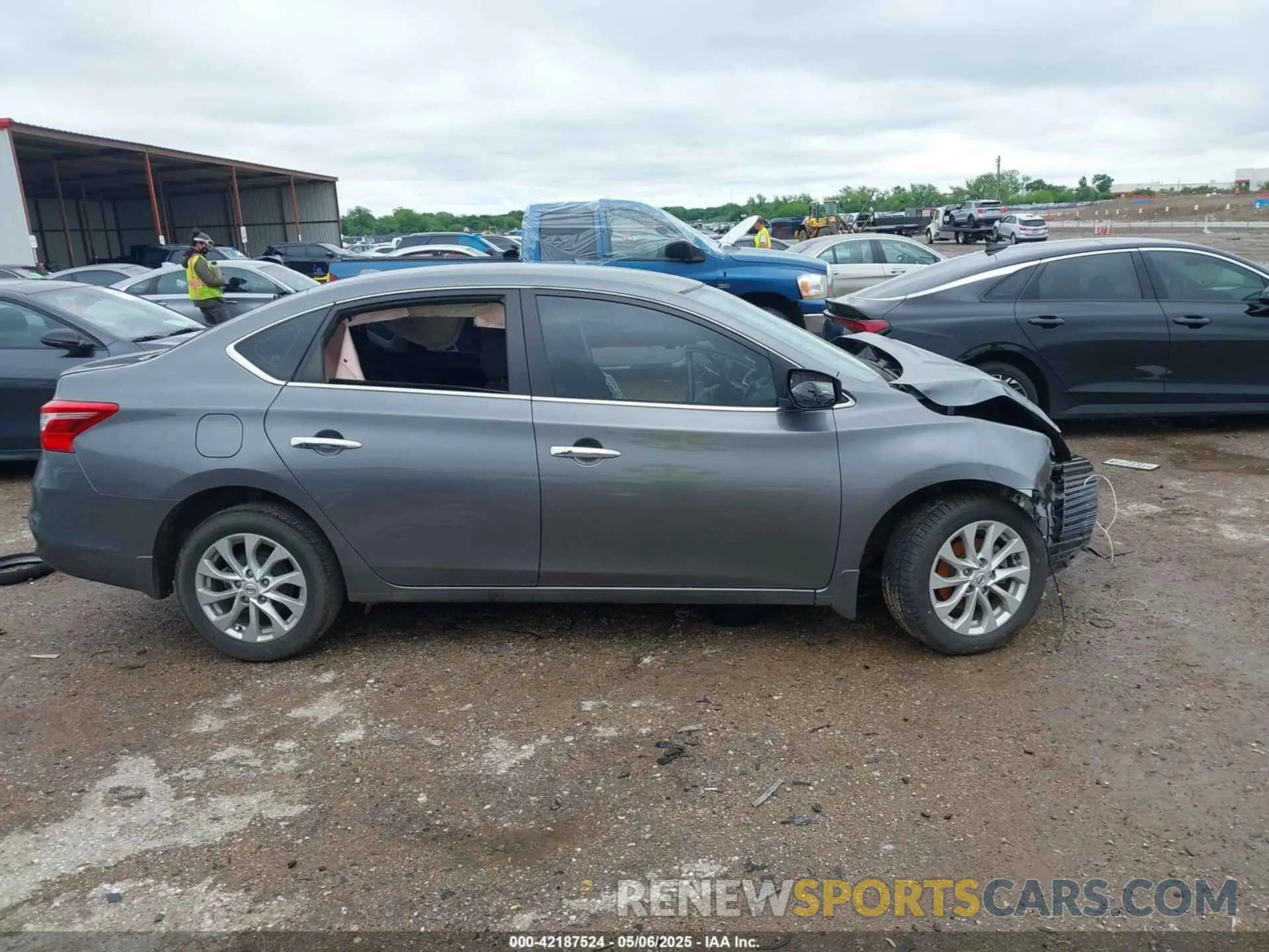 13 Photograph of a damaged car 3N1AB7AP1KY425046 NISSAN SENTRA 2019