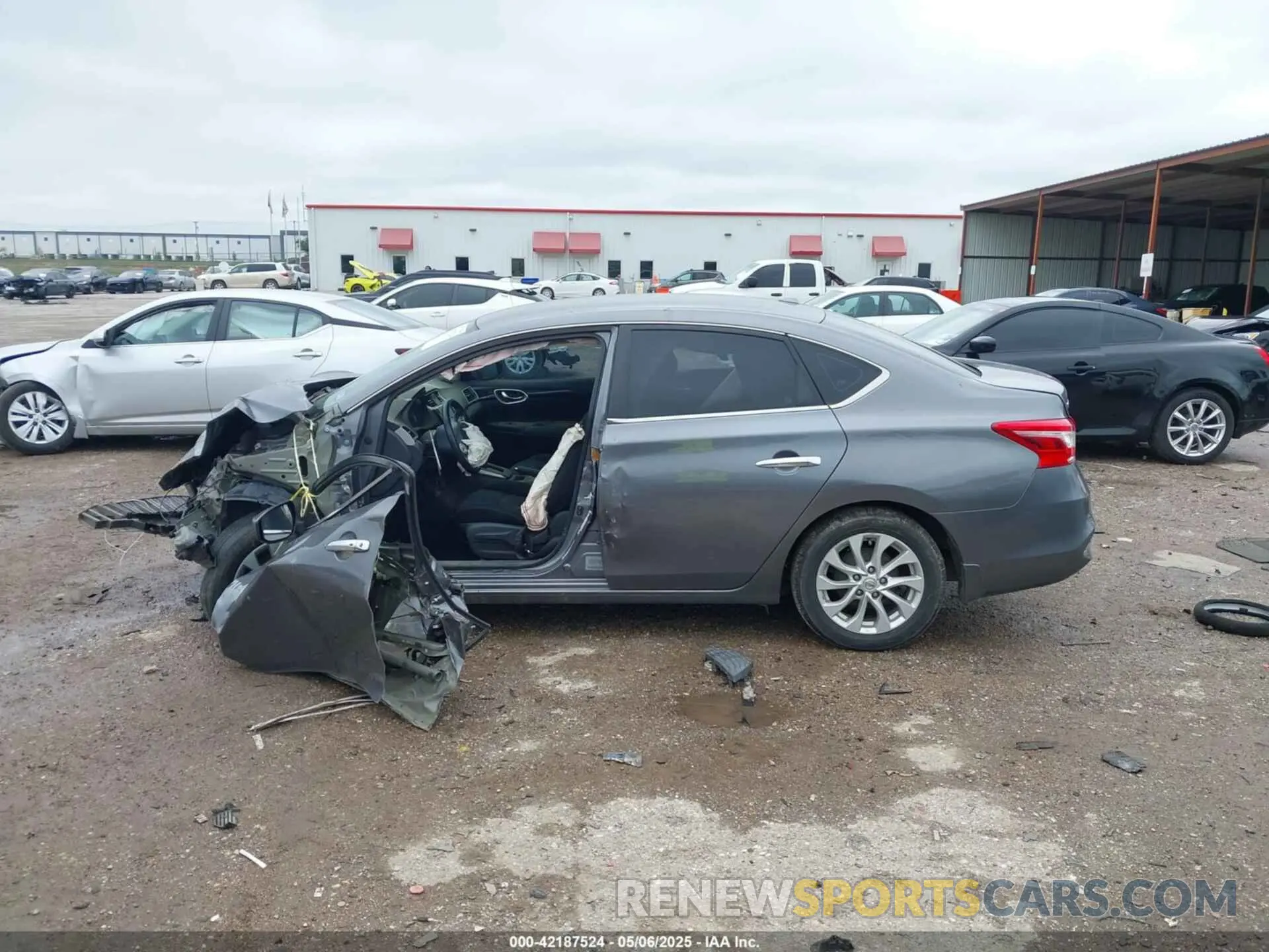14 Photograph of a damaged car 3N1AB7AP1KY425046 NISSAN SENTRA 2019