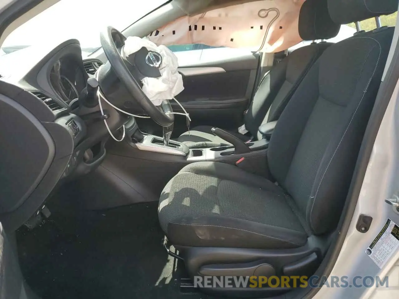 7 Photograph of a damaged car 3N1AB7AP1KY456698 NISSAN SENTRA 2019