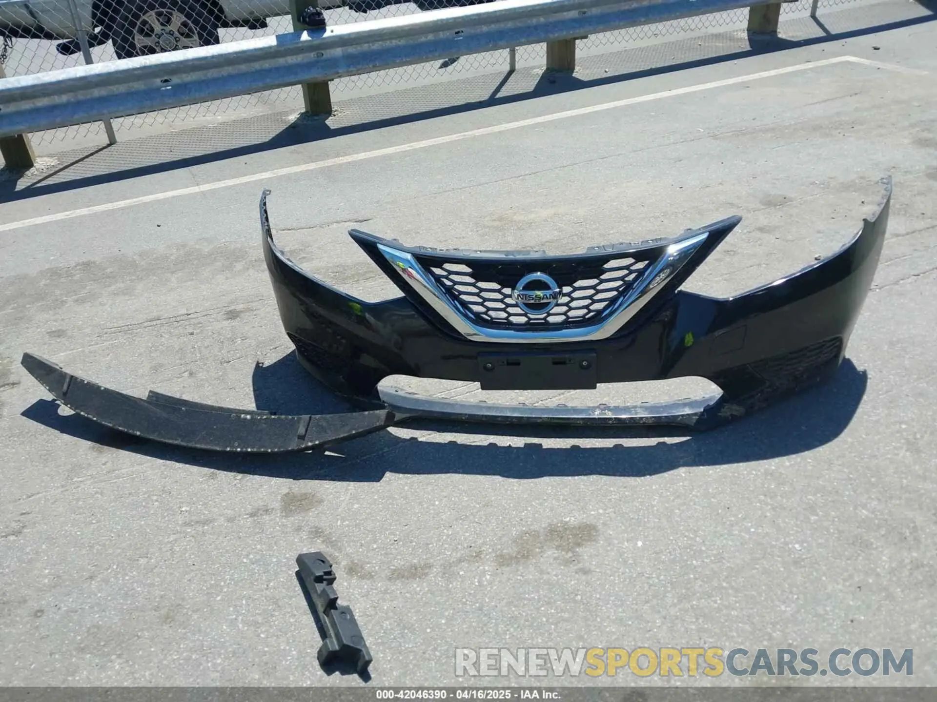 12 Photograph of a damaged car 3N1AB7AP2KL605486 NISSAN SENTRA 2019