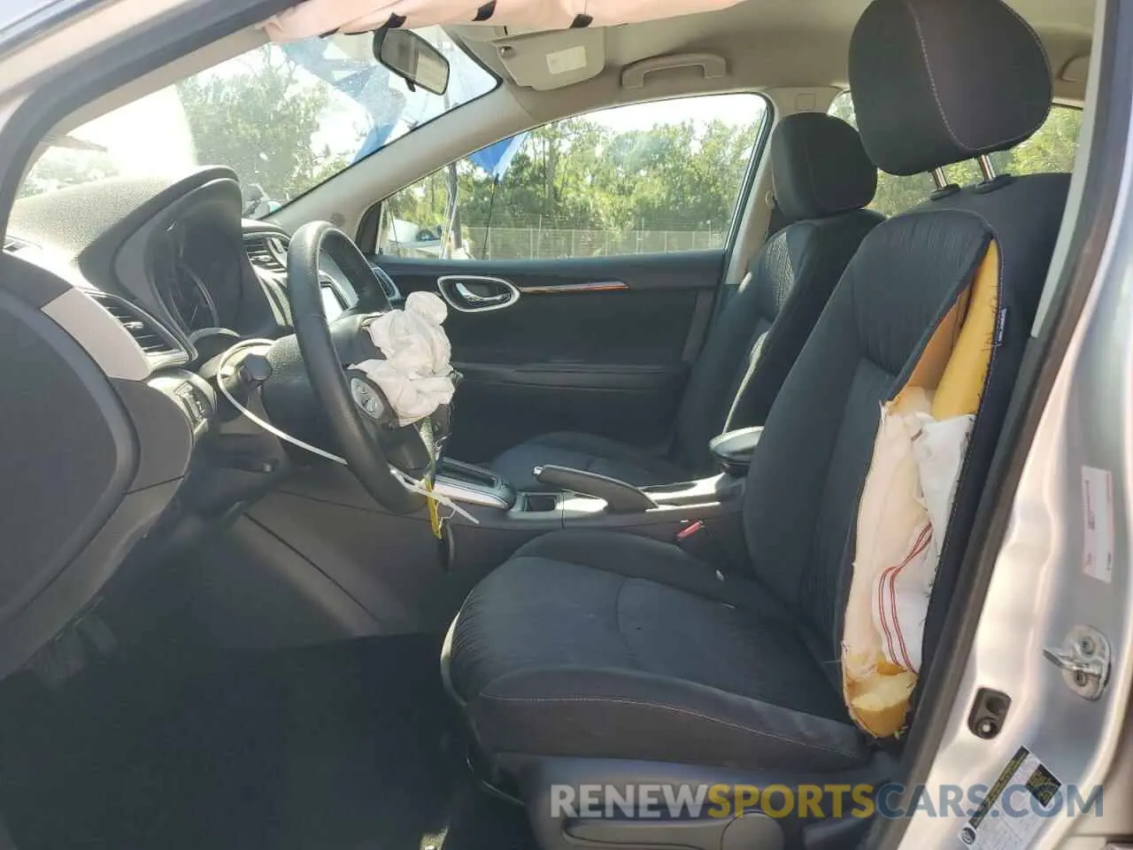 7 Photograph of a damaged car 3N1AB7AP2KL606461 NISSAN SENTRA 2019