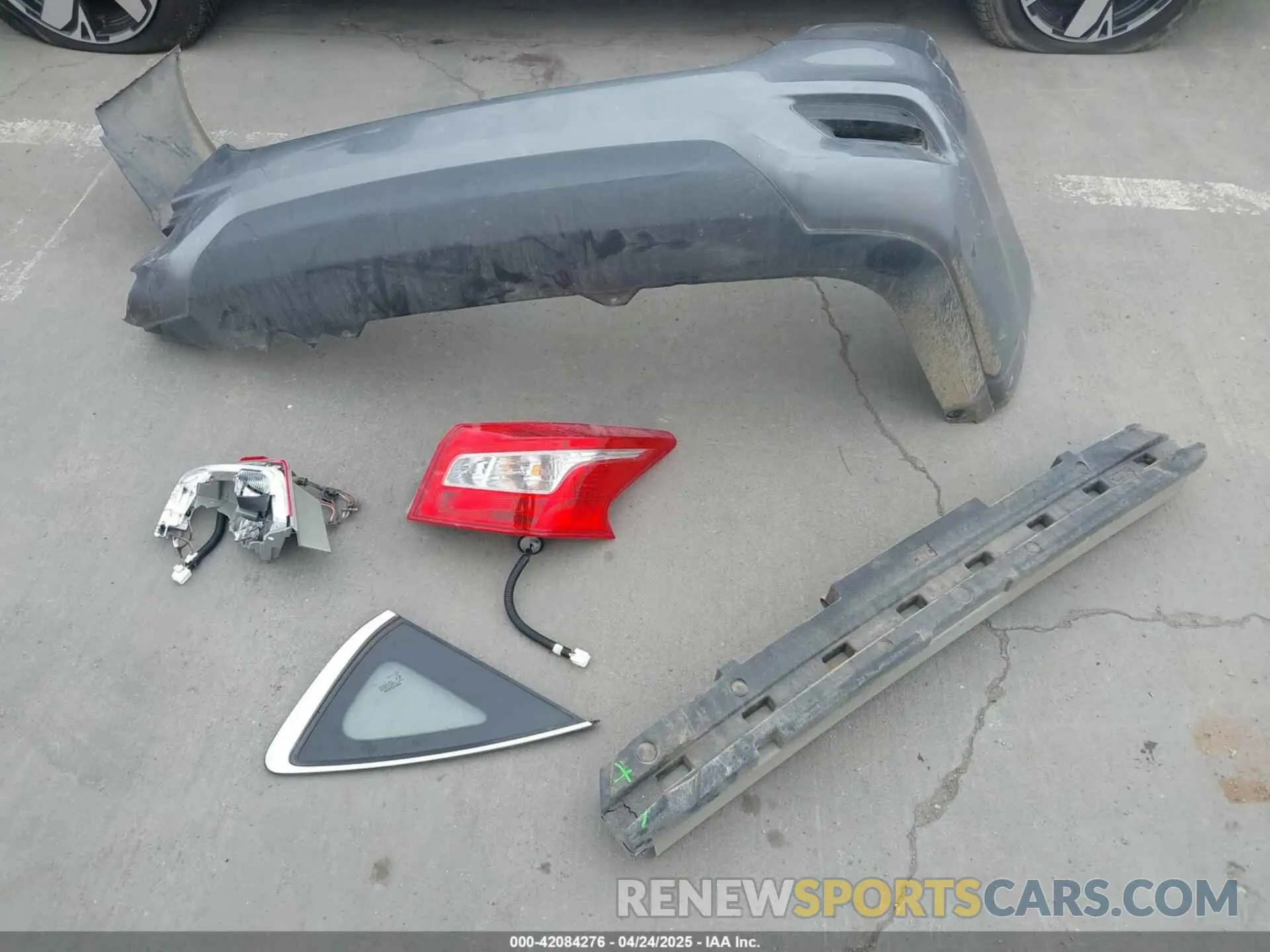 12 Photograph of a damaged car 3N1AB7AP2KY204247 NISSAN SENTRA 2019