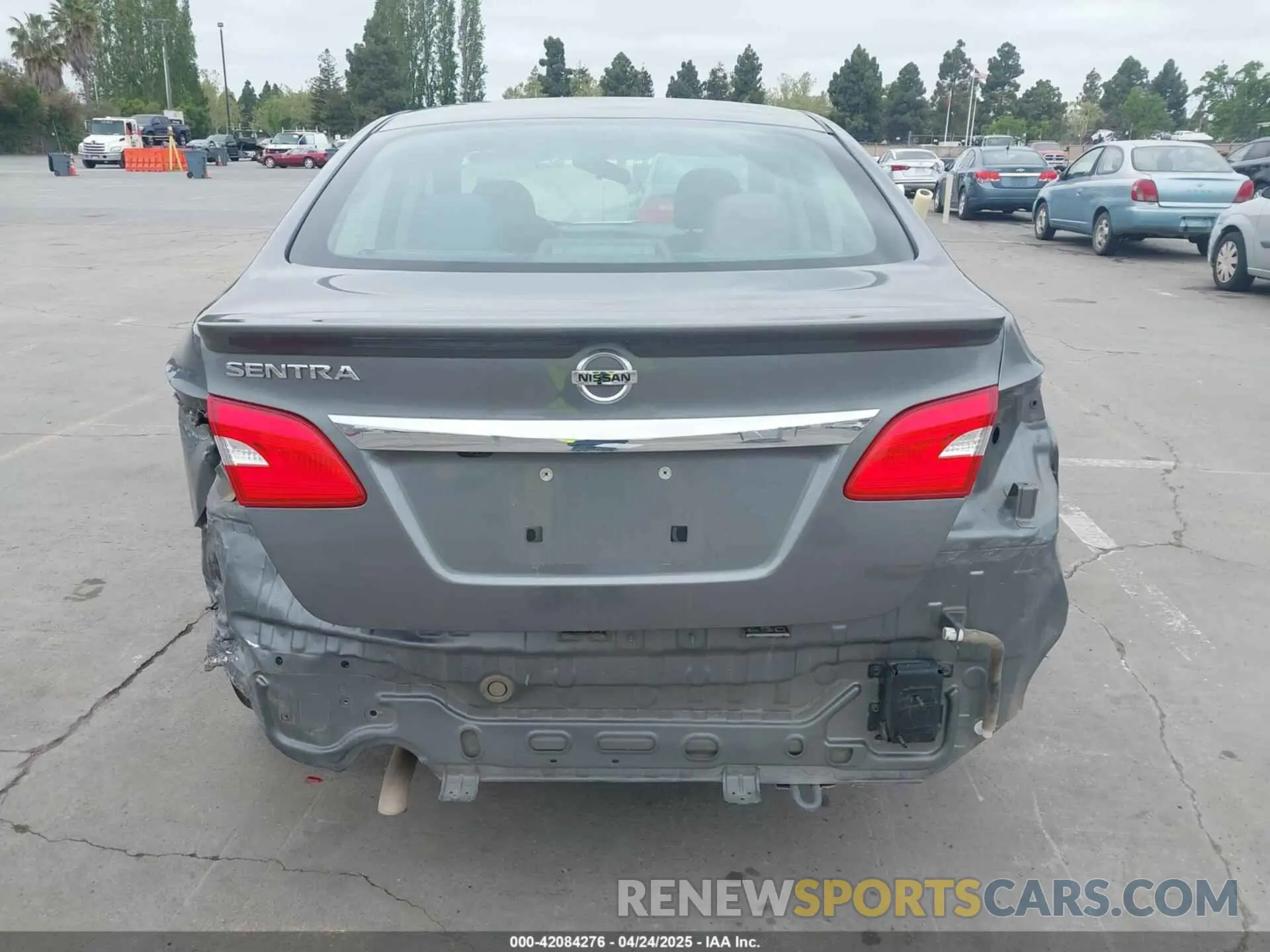 17 Photograph of a damaged car 3N1AB7AP2KY204247 NISSAN SENTRA 2019
