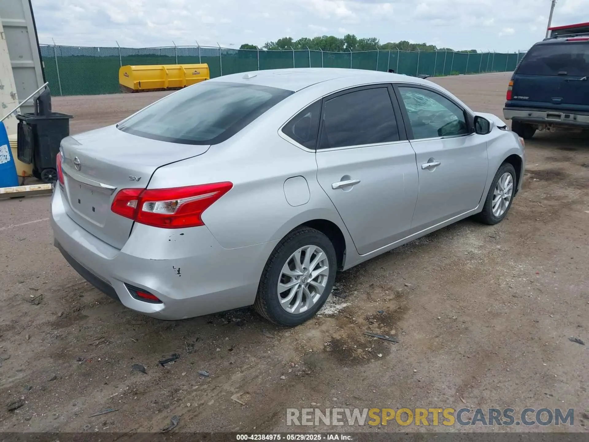 4 Photograph of a damaged car 3N1AB7AP2KY228998 NISSAN SENTRA 2019
