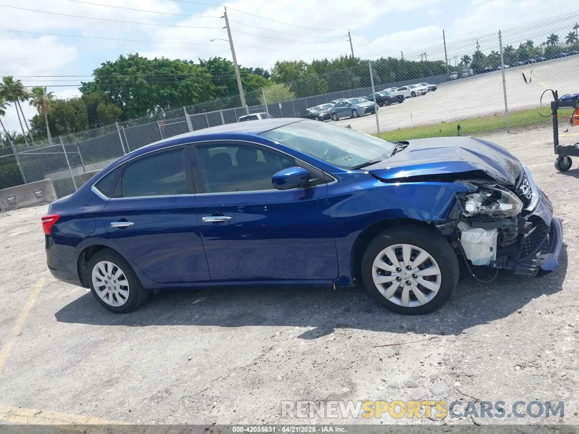14 Photograph of a damaged car 3N1AB7AP2KY236695 NISSAN SENTRA 2019