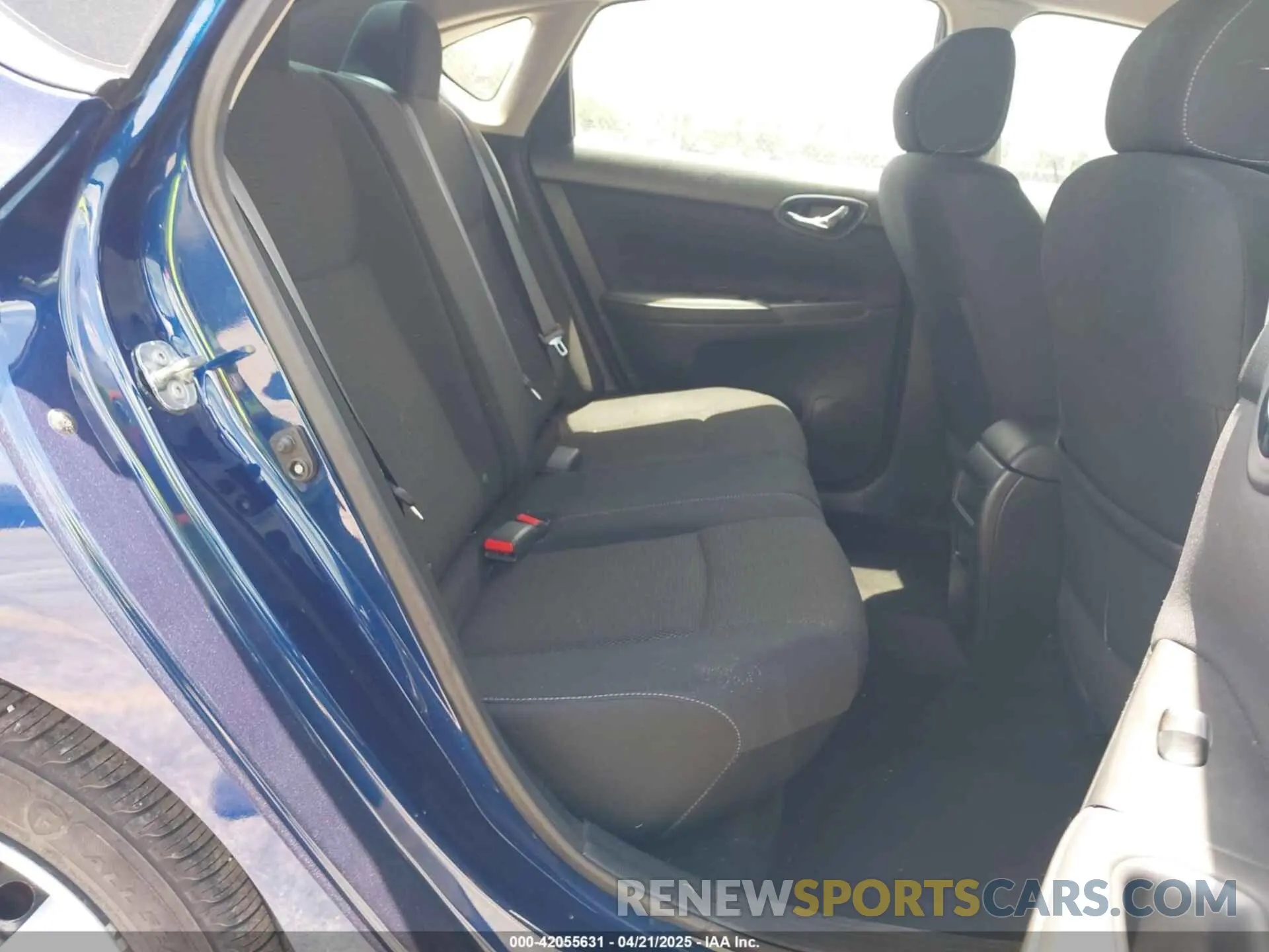 8 Photograph of a damaged car 3N1AB7AP2KY236695 NISSAN SENTRA 2019
