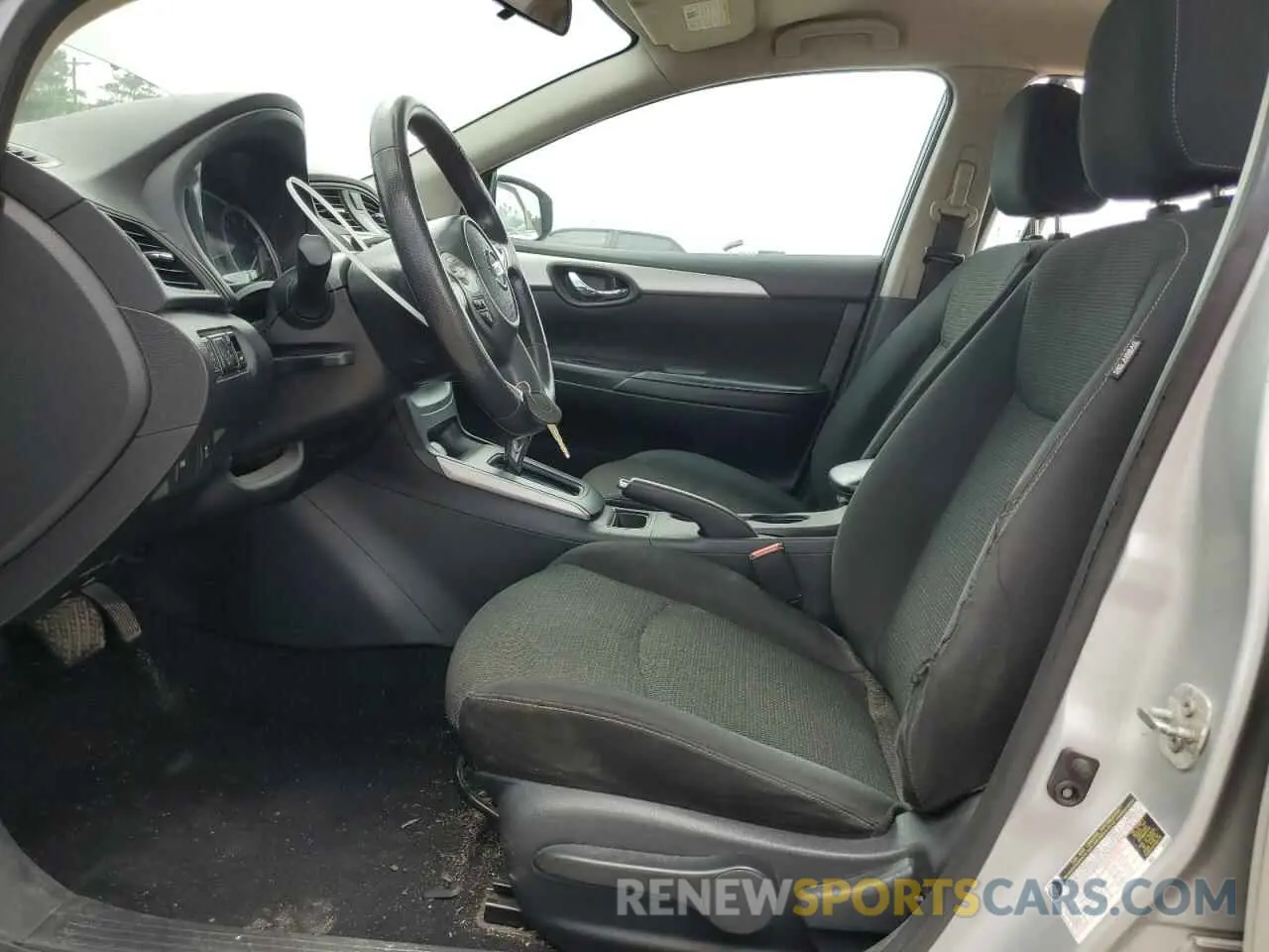 7 Photograph of a damaged car 3N1AB7AP2KY247051 NISSAN SENTRA 2019