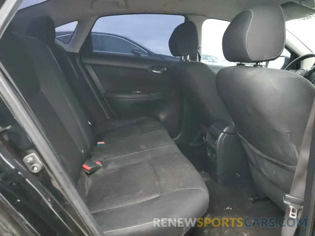 10 Photograph of a damaged car 3N1AB7AP2KY248068 NISSAN SENTRA 2019