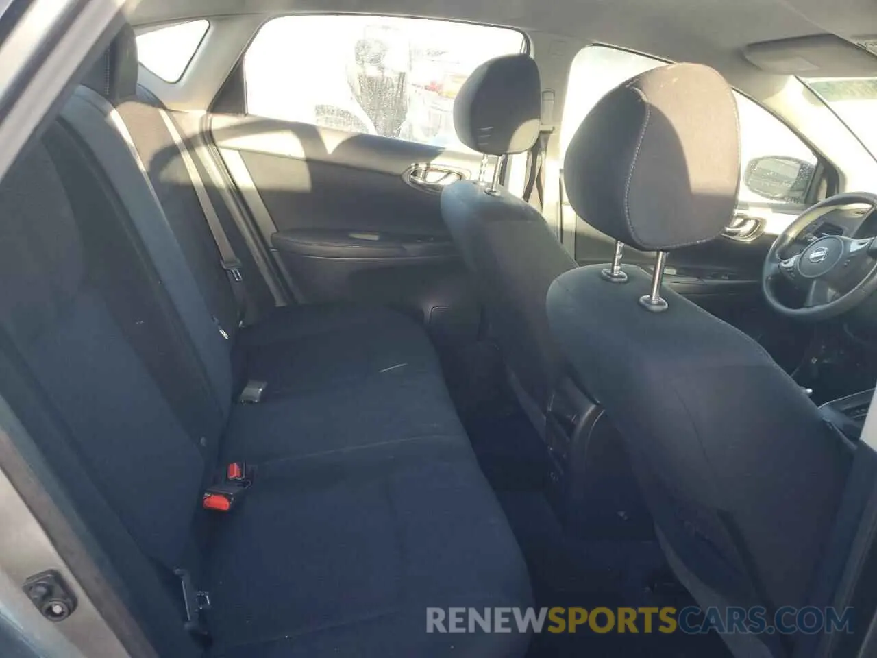 10 Photograph of a damaged car 3N1AB7AP2KY256915 NISSAN SENTRA 2019