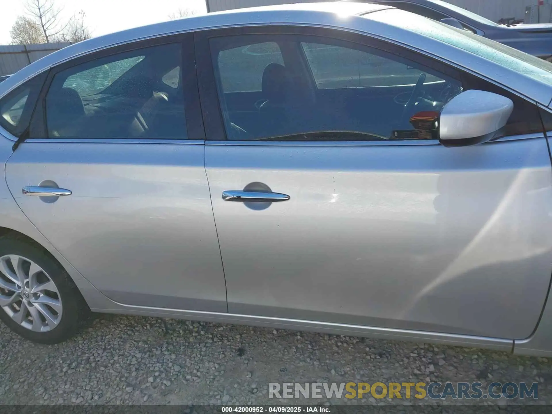13 Photograph of a damaged car 3N1AB7AP2KY258096 NISSAN SENTRA 2019