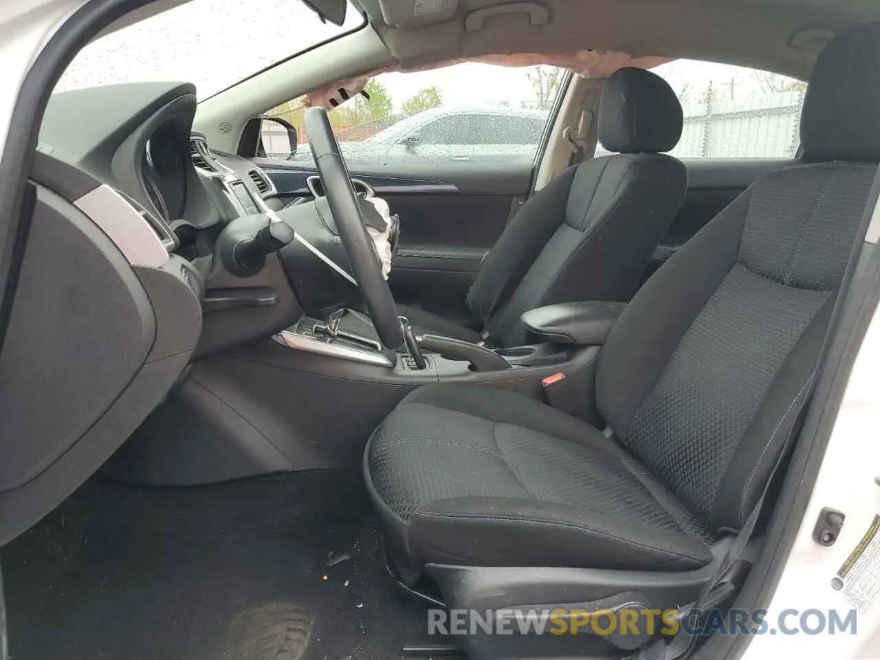 7 Photograph of a damaged car 3N1AB7AP2KY266134 NISSAN SENTRA 2019