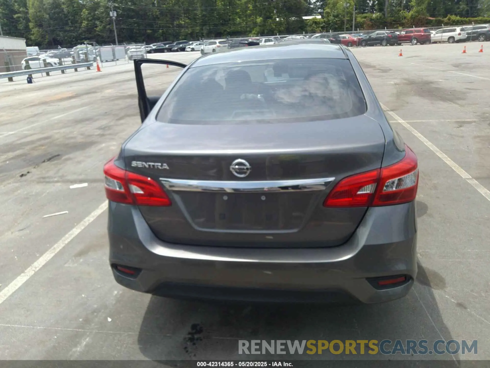 16 Photograph of a damaged car 3N1AB7AP2KY266957 NISSAN SENTRA 2019