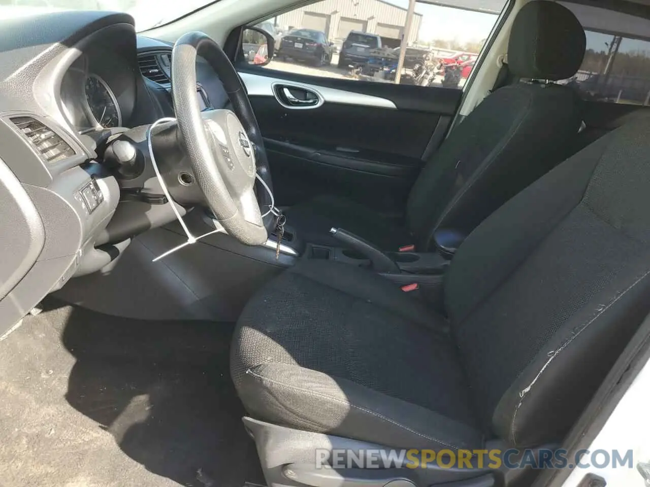 7 Photograph of a damaged car 3N1AB7AP2KY273861 NISSAN SENTRA 2019
