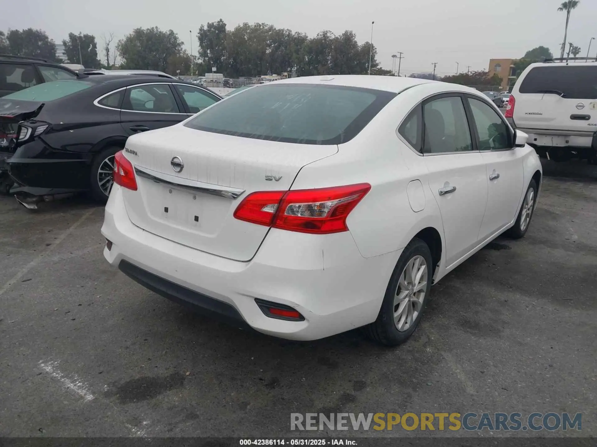 4 Photograph of a damaged car 3N1AB7AP2KY303098 NISSAN SENTRA 2019