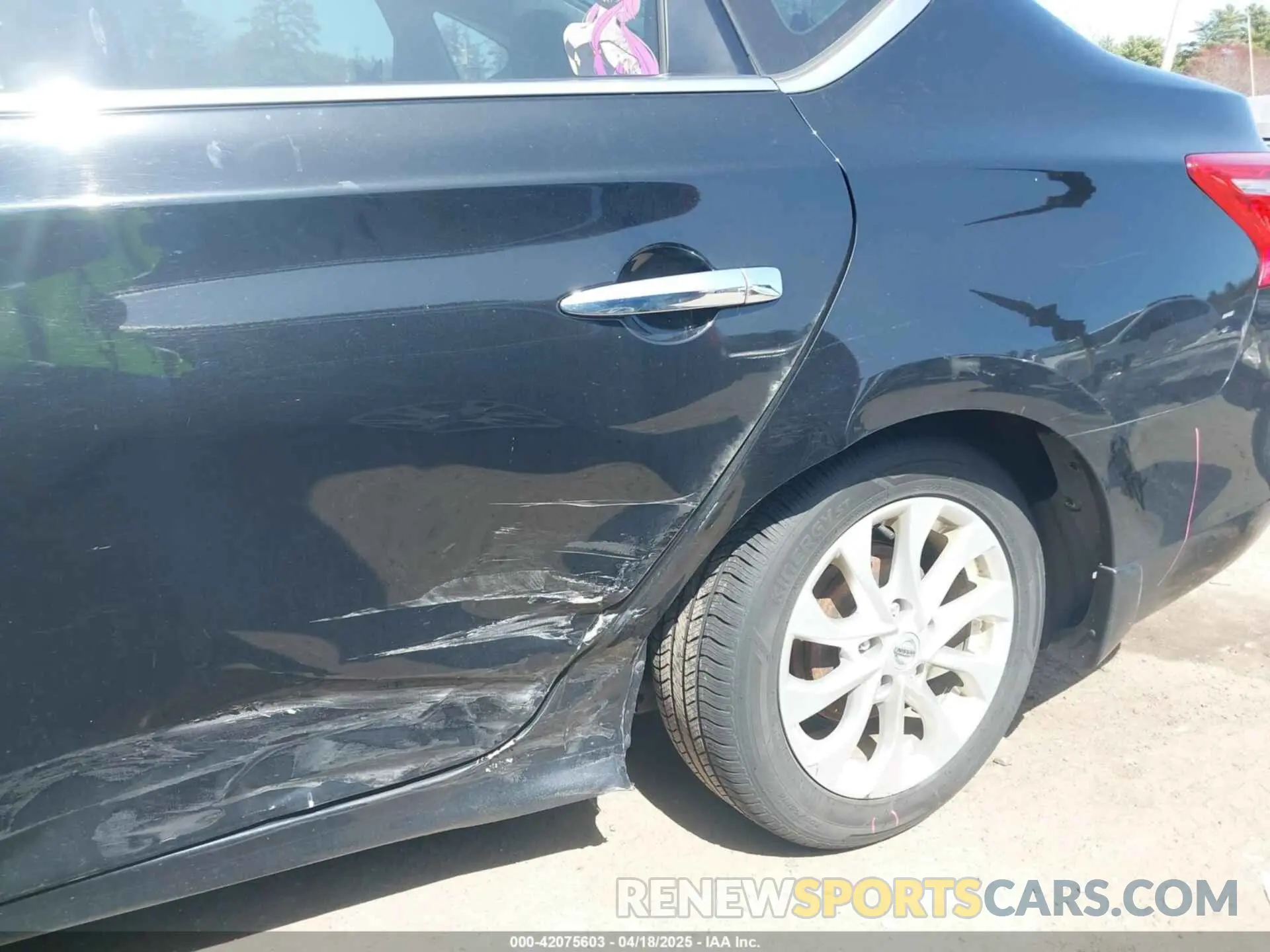 6 Photograph of a damaged car 3N1AB7AP2KY304266 NISSAN SENTRA 2019