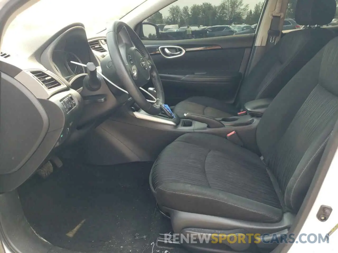7 Photograph of a damaged car 3N1AB7AP2KY317342 NISSAN SENTRA 2019
