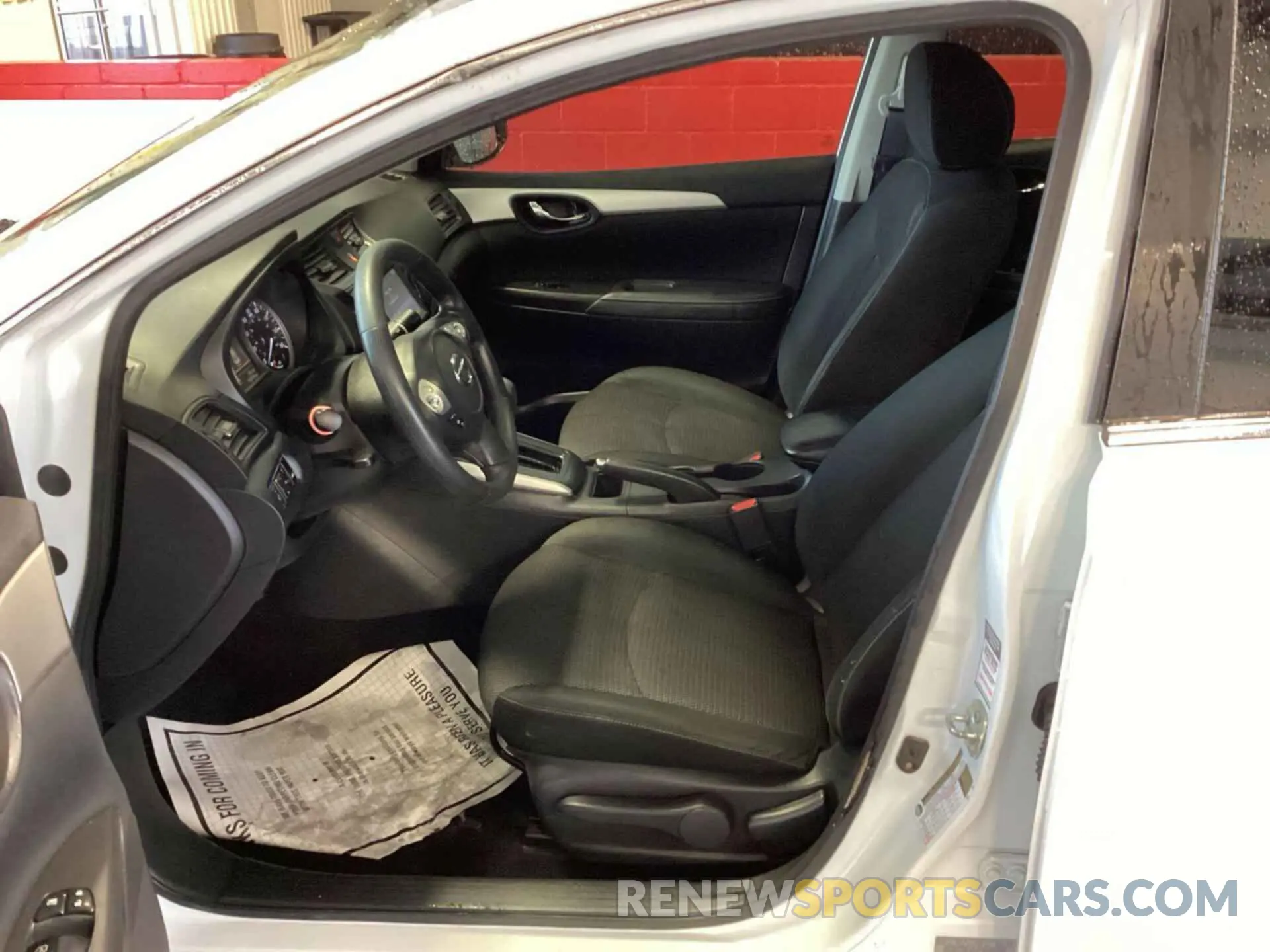 24 Photograph of a damaged car 3N1AB7AP2KY325098 NISSAN SENTRA 2019