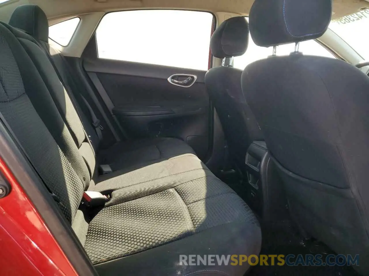 10 Photograph of a damaged car 3N1AB7AP2KY355900 NISSAN SENTRA 2019
