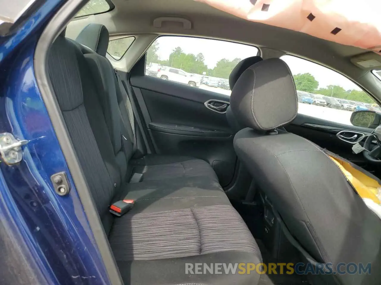 10 Photograph of a damaged car 3N1AB7AP2KY366346 NISSAN SENTRA 2019