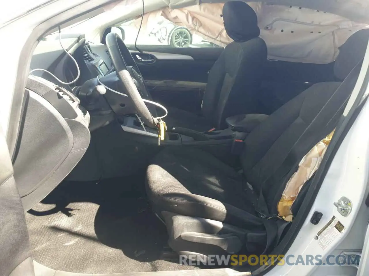 7 Photograph of a damaged car 3N1AB7AP2KY390081 NISSAN SENTRA 2019