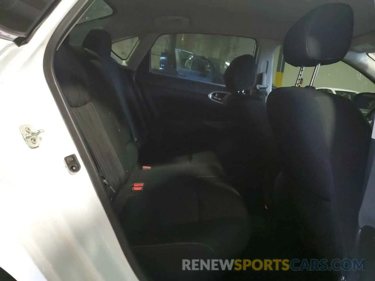 10 Photograph of a damaged car 3N1AB7AP2KY421247 NISSAN SENTRA 2019