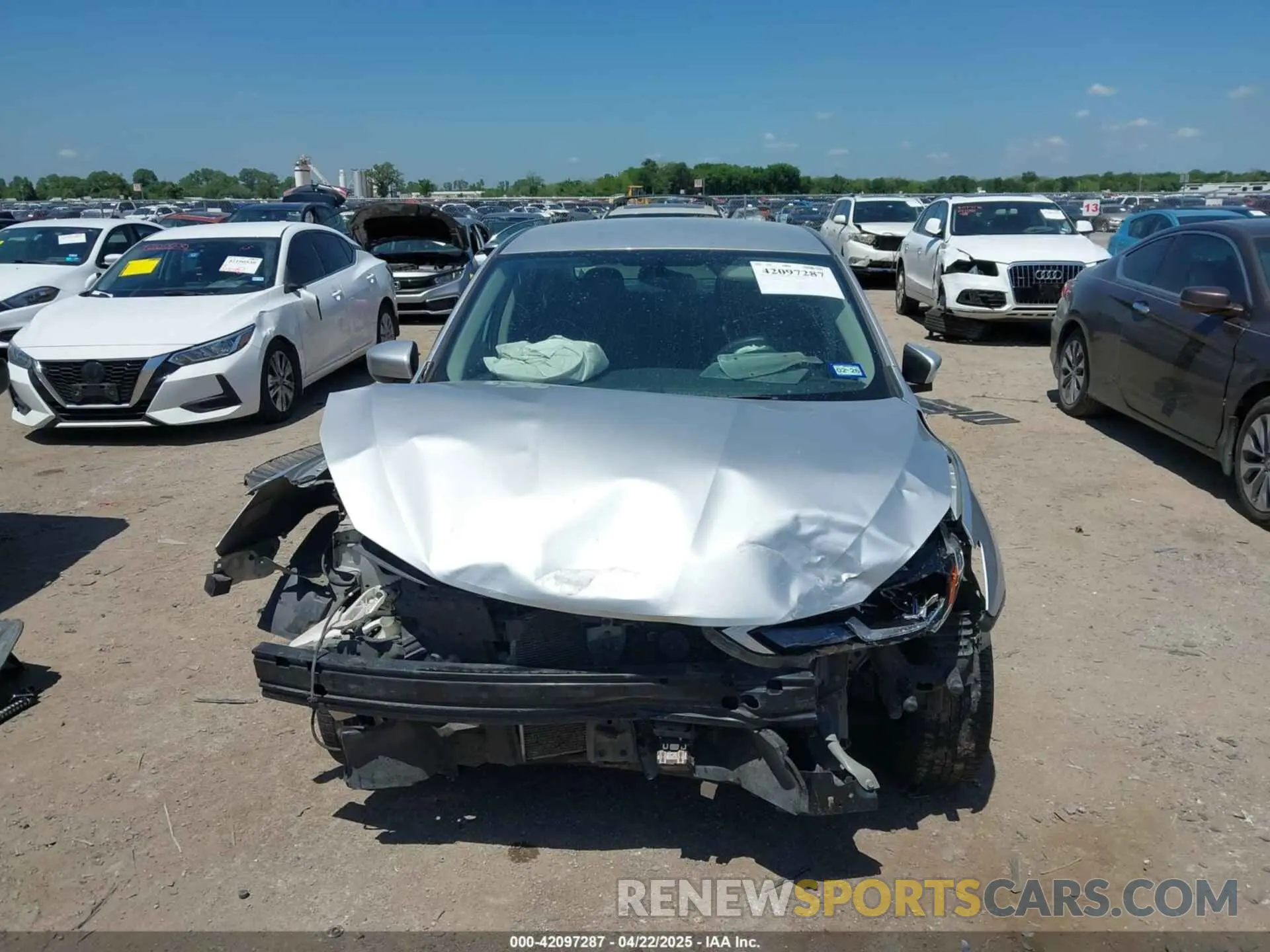 11 Photograph of a damaged car 3N1AB7AP2KY429719 NISSAN SENTRA 2019