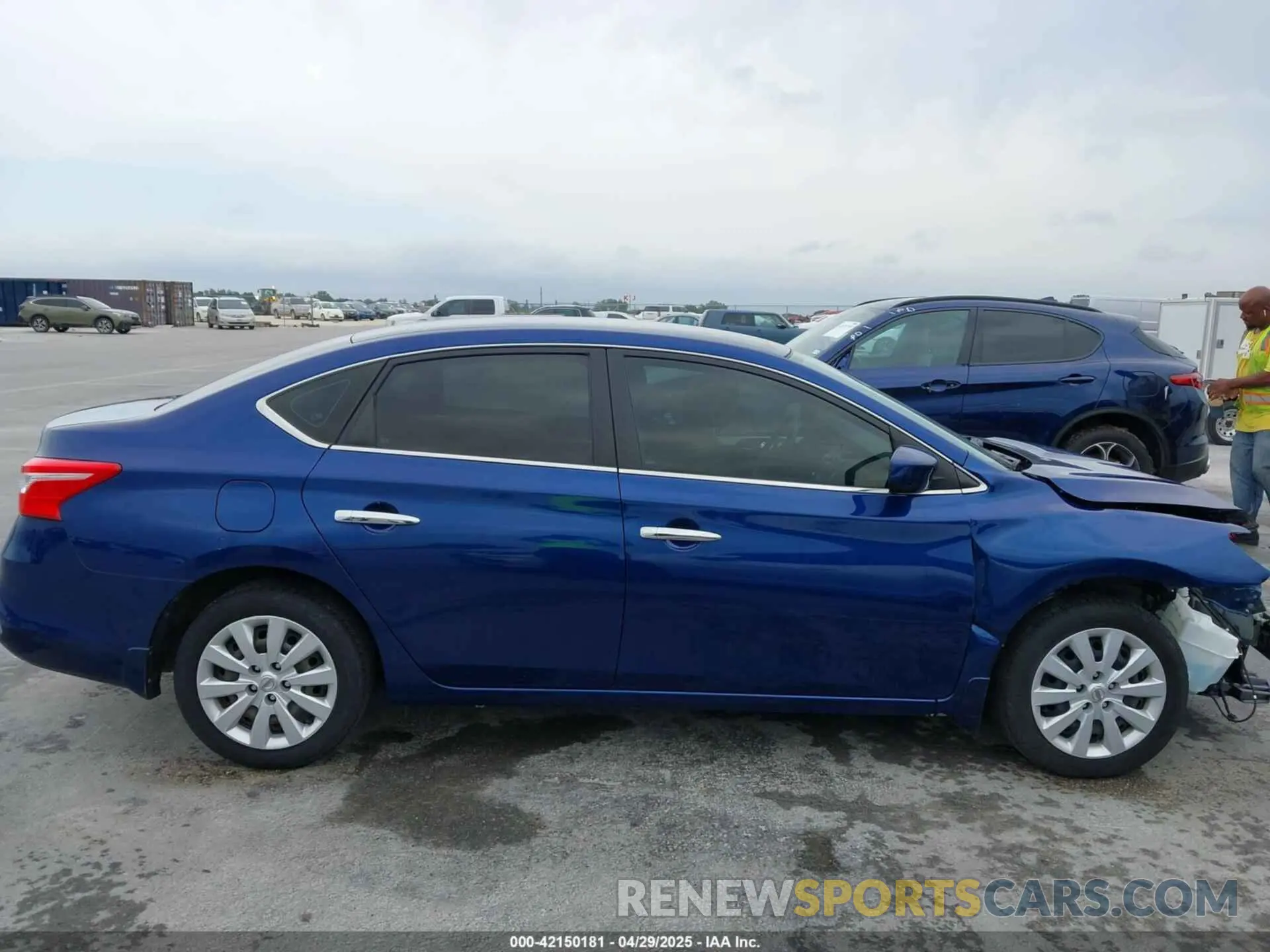 14 Photograph of a damaged car 3N1AB7AP3KY235376 NISSAN SENTRA 2019