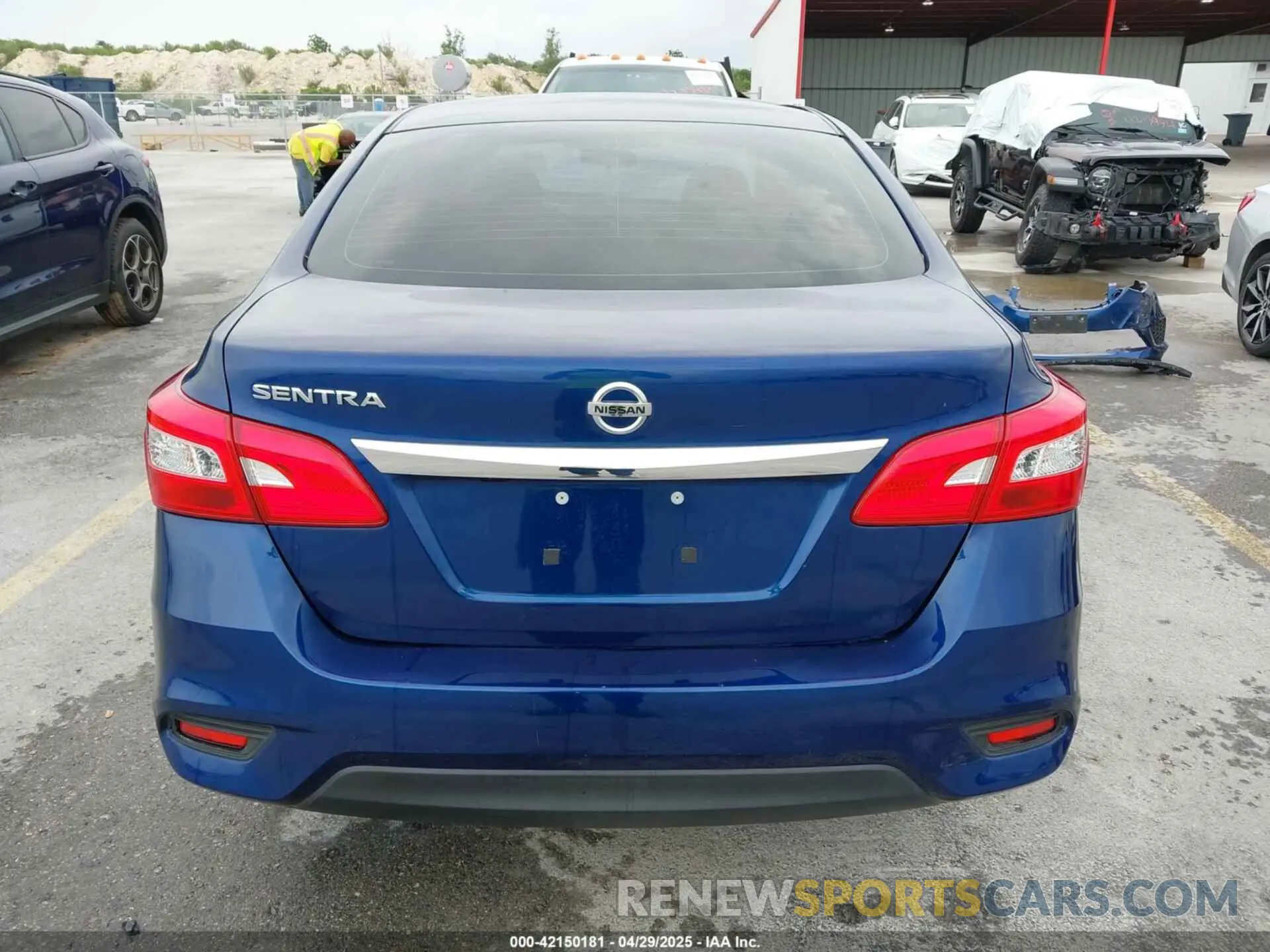 17 Photograph of a damaged car 3N1AB7AP3KY235376 NISSAN SENTRA 2019