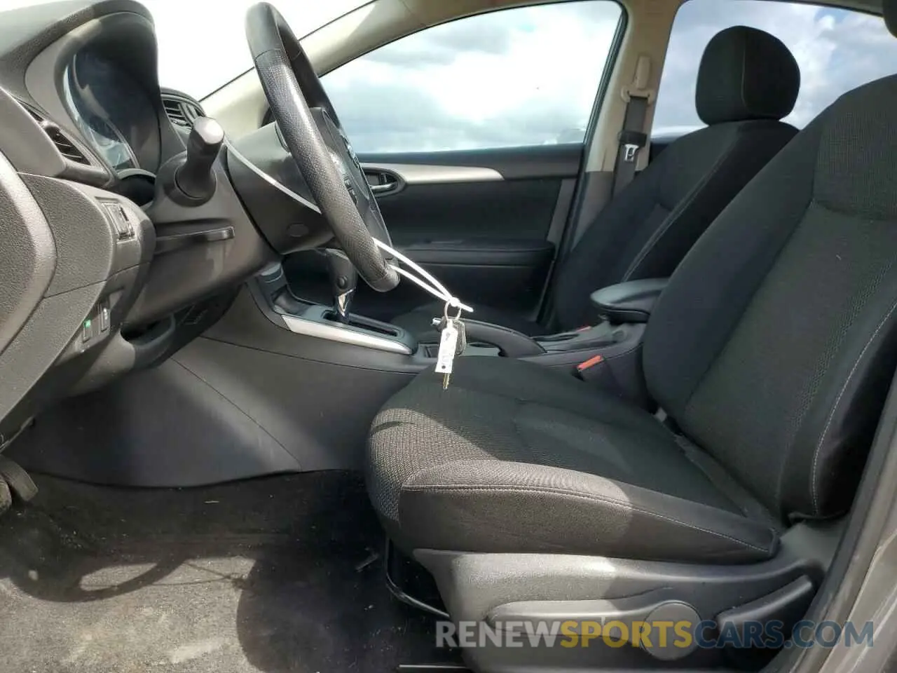 7 Photograph of a damaged car 3N1AB7AP3KY236382 NISSAN SENTRA 2019