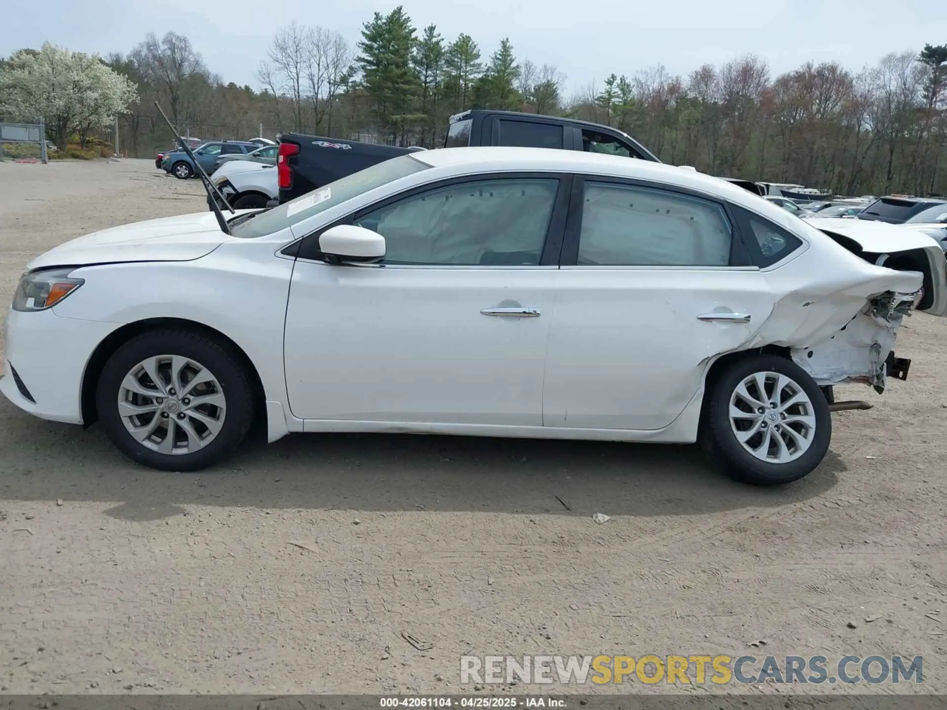 14 Photograph of a damaged car 3N1AB7AP3KY245745 NISSAN SENTRA 2019