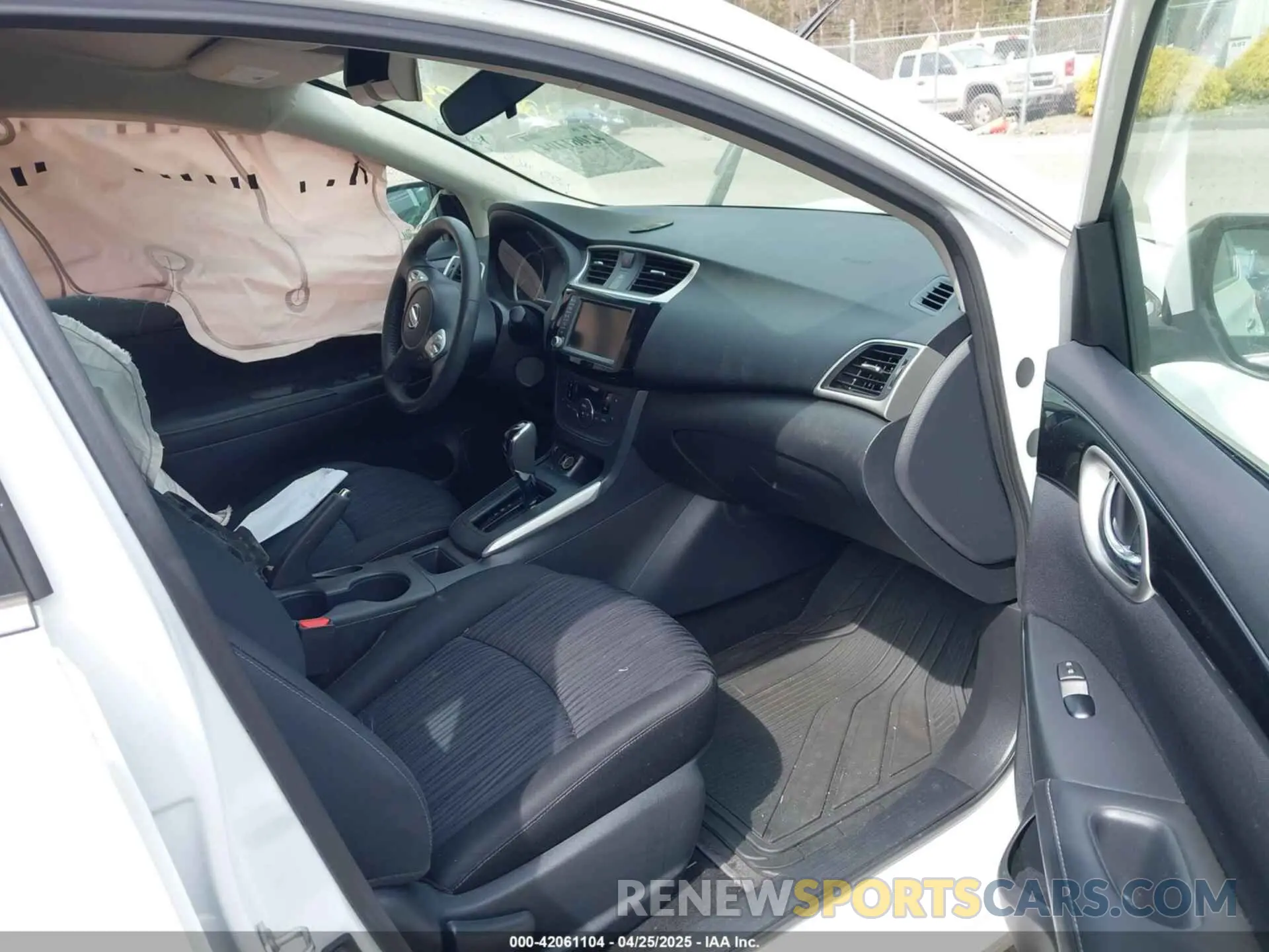5 Photograph of a damaged car 3N1AB7AP3KY245745 NISSAN SENTRA 2019