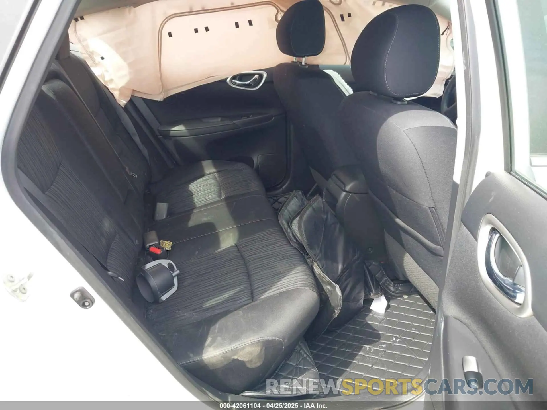 8 Photograph of a damaged car 3N1AB7AP3KY245745 NISSAN SENTRA 2019