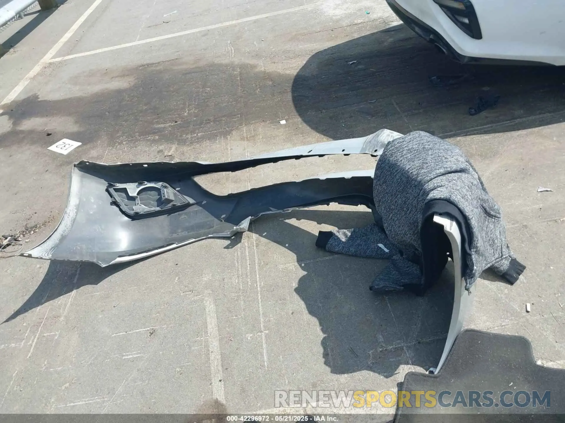 12 Photograph of a damaged car 3N1AB7AP3KY257037 NISSAN SENTRA 2019