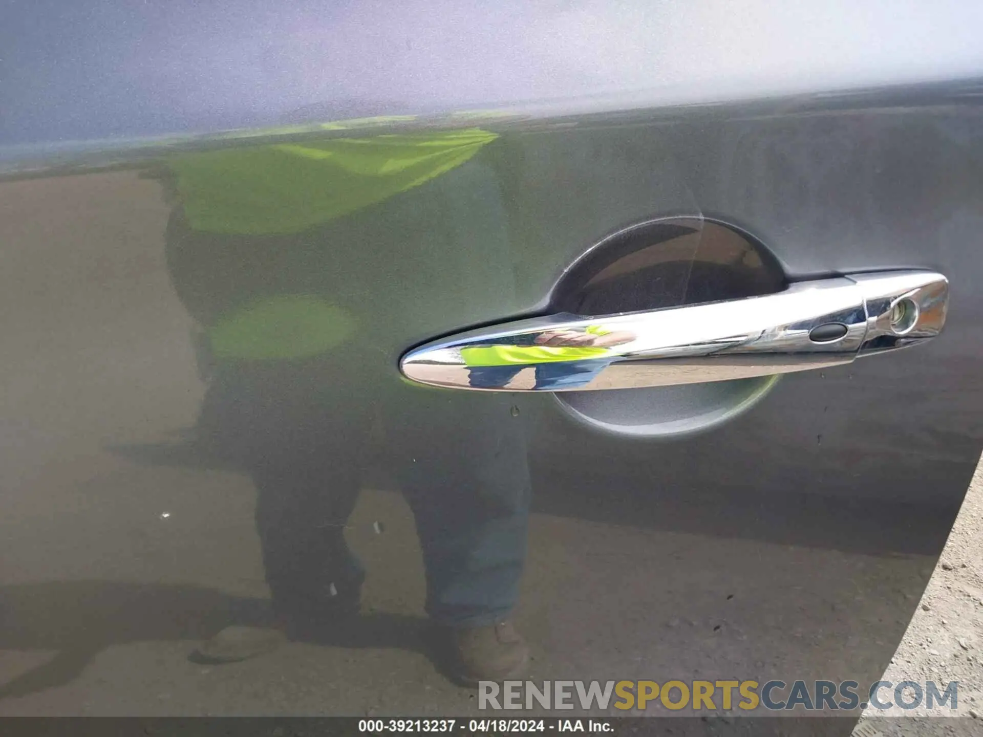 17 Photograph of a damaged car 3N1AB7AP3KY293231 NISSAN SENTRA 2019