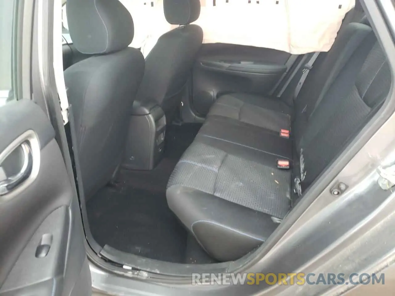 10 Photograph of a damaged car 3N1AB7AP3KY305653 NISSAN SENTRA 2019