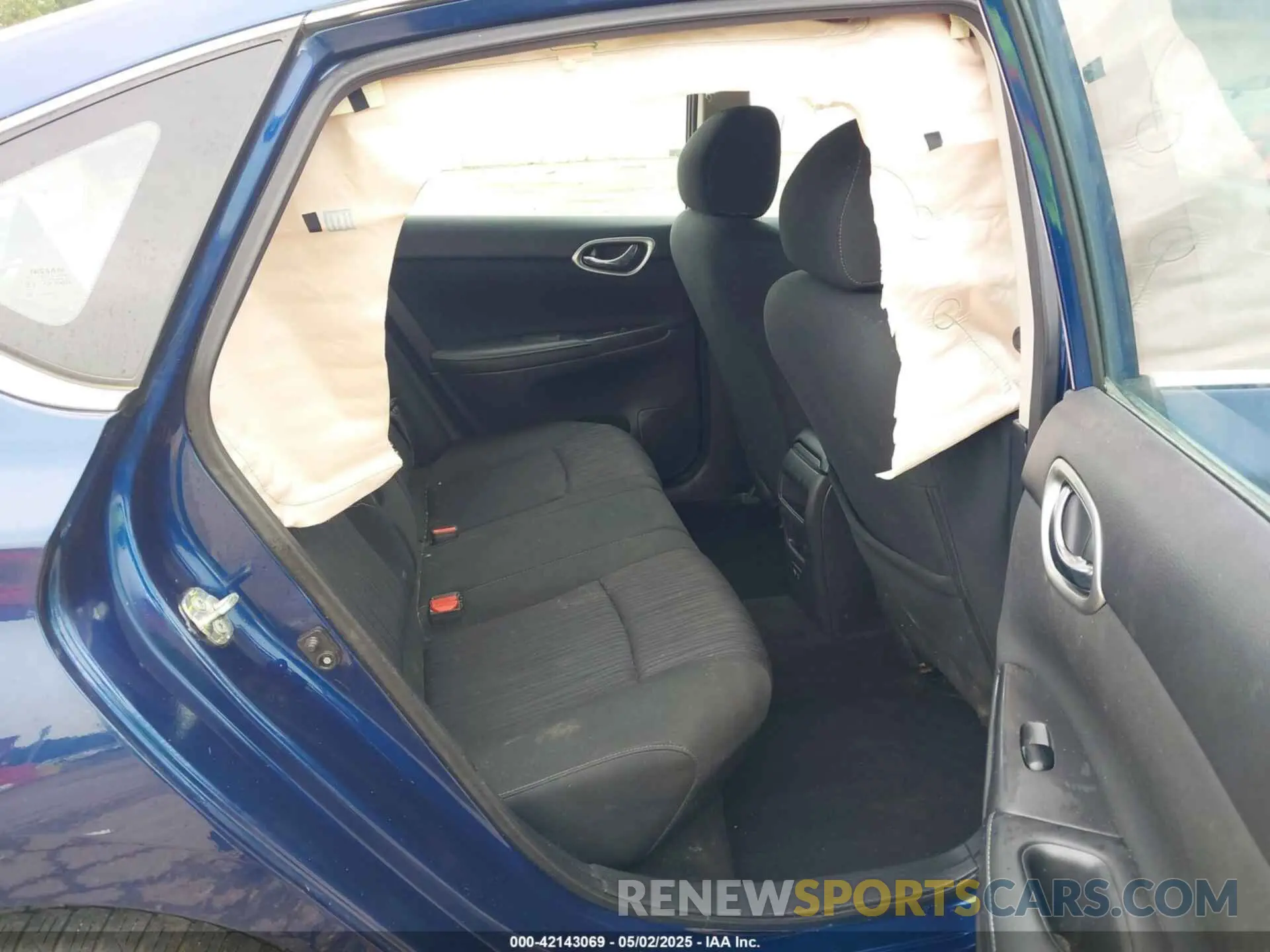 8 Photograph of a damaged car 3N1AB7AP3KY309492 NISSAN SENTRA 2019